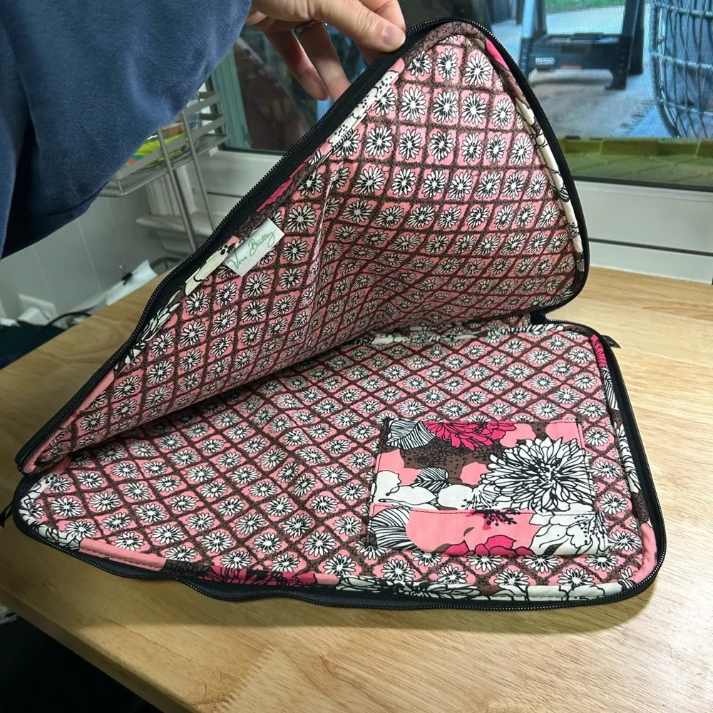 Pink Vera Bradley Laptop Case - Picture 2 of 5